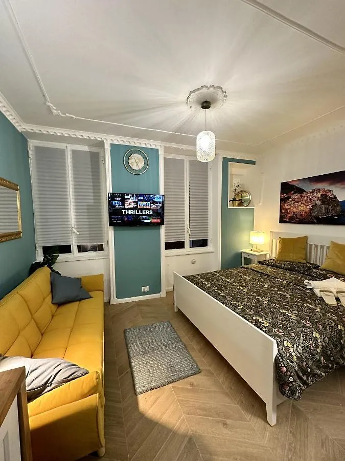 Ferienwohnung Aquarium Exclusive Loft - Private Parking Genua